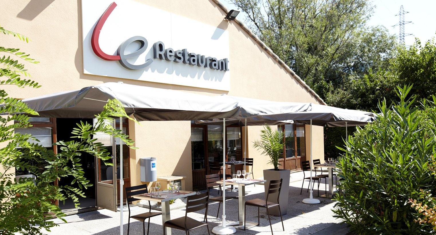 Kyriad Direct Marseille Est La Valentine La Penne-sur-Huveaune Екстер'єр фото